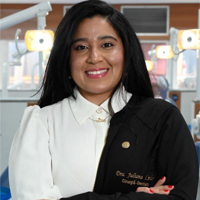 Dra. Juliana Lindor